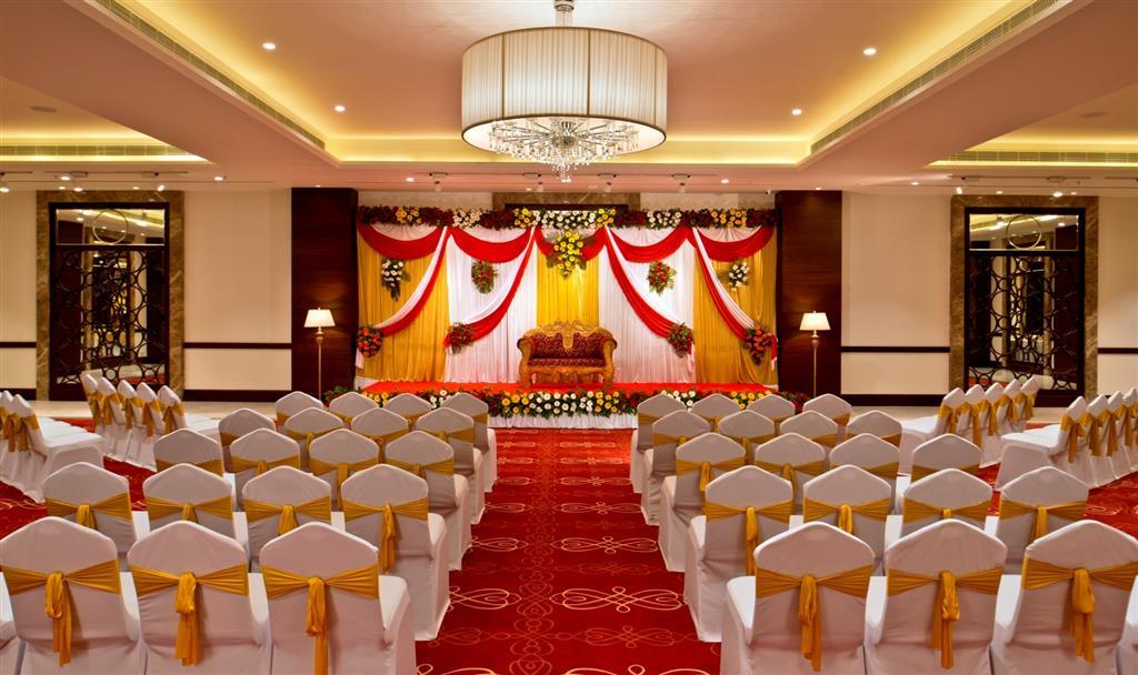 Fortune Jp Palace, Mysore - Member Itc Hotels' Group Fasilitas foto A wedding hall in India