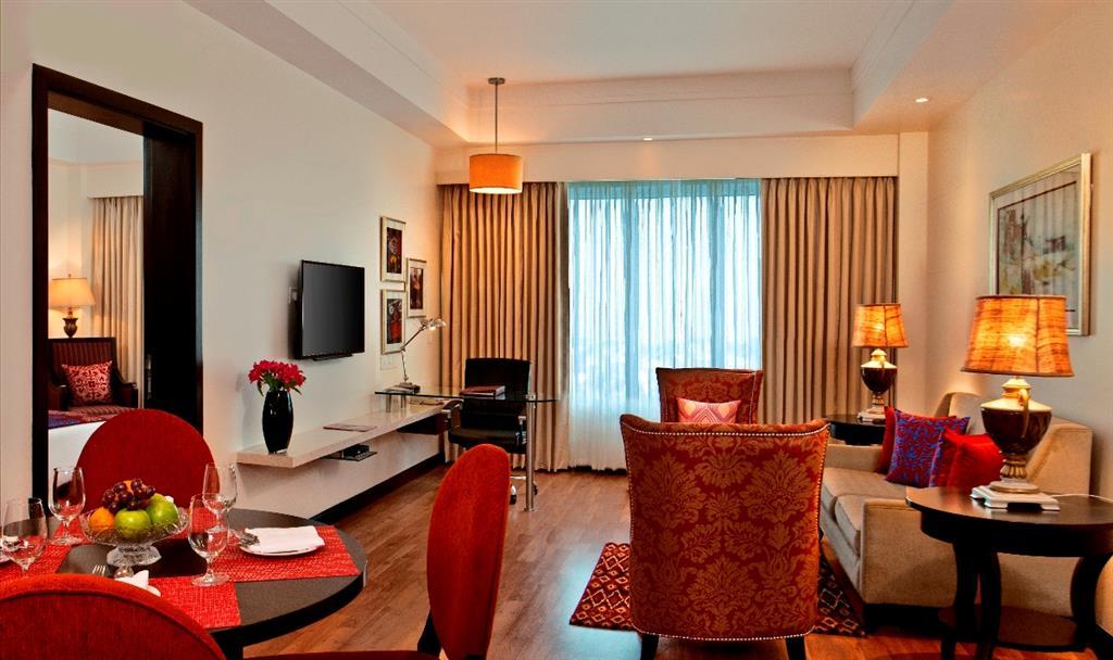 Fortune Jp Palace, Mysore - Member Itc Hotels' Group Ruang foto Suite at the Taj Bengal