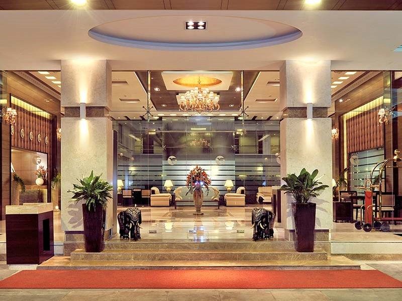 Fortune Jp Palace, Mysore - Member Itc Hotels' Group Bagian luar foto Lobby
