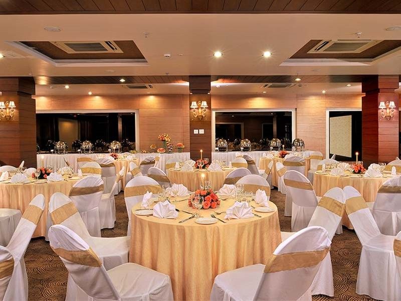 Fortune Jp Palace, Mysore - Member Itc Hotels' Group Bagian luar foto Banquet Hall